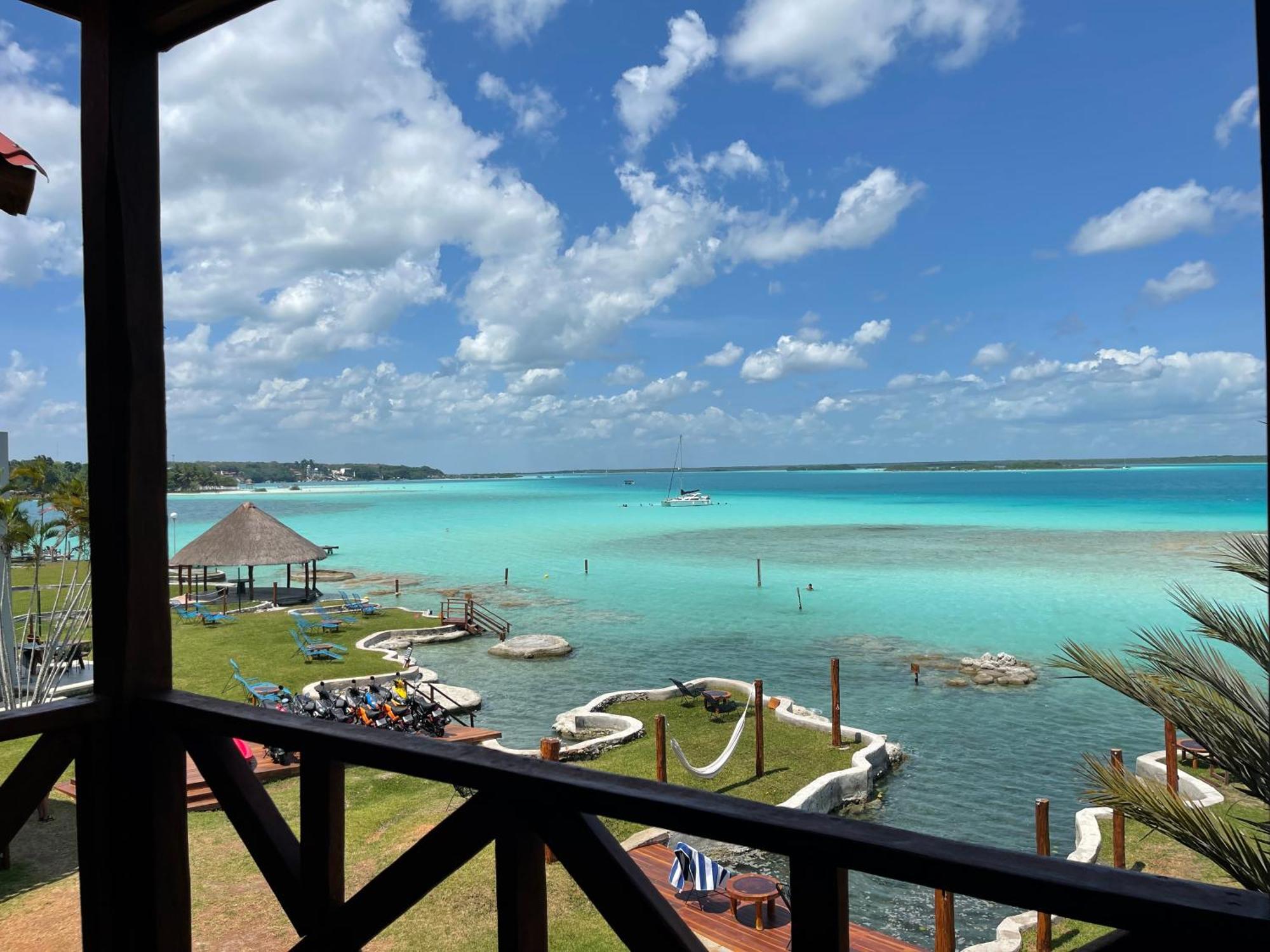 Blue Caribe Bacalar Front Lagoon Exteriör bild