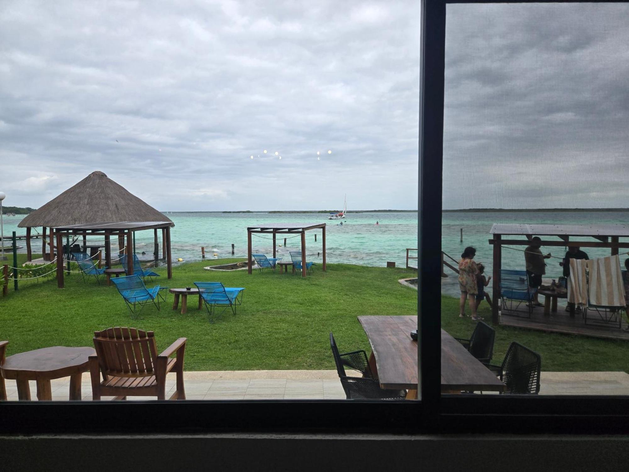 Blue Caribe Bacalar Front Lagoon Exteriör bild